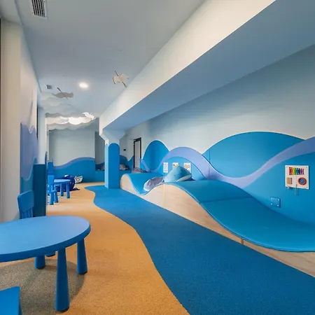 Nowoczesny I Elegancki A212 Z Balkonem I Parkingiem By Renters *