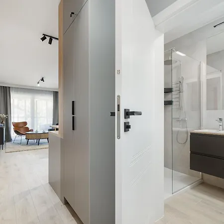Nowoczesny I Elegancki A212 Z Balkonem I Parkingiem By Renters Appartement *